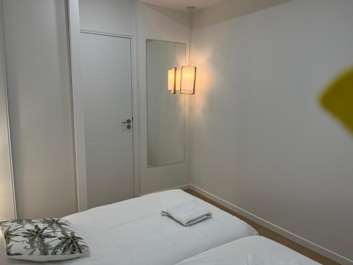 סן-אטיין Appartement Luxe Jaune מראה חיצוני תמונה