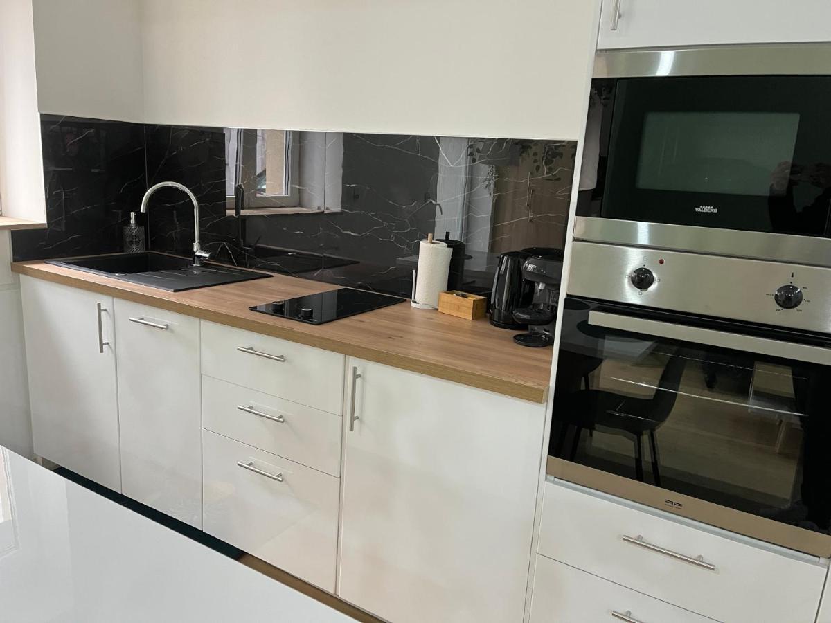 סן-אטיין Appartement Luxe Jaune מראה חיצוני תמונה