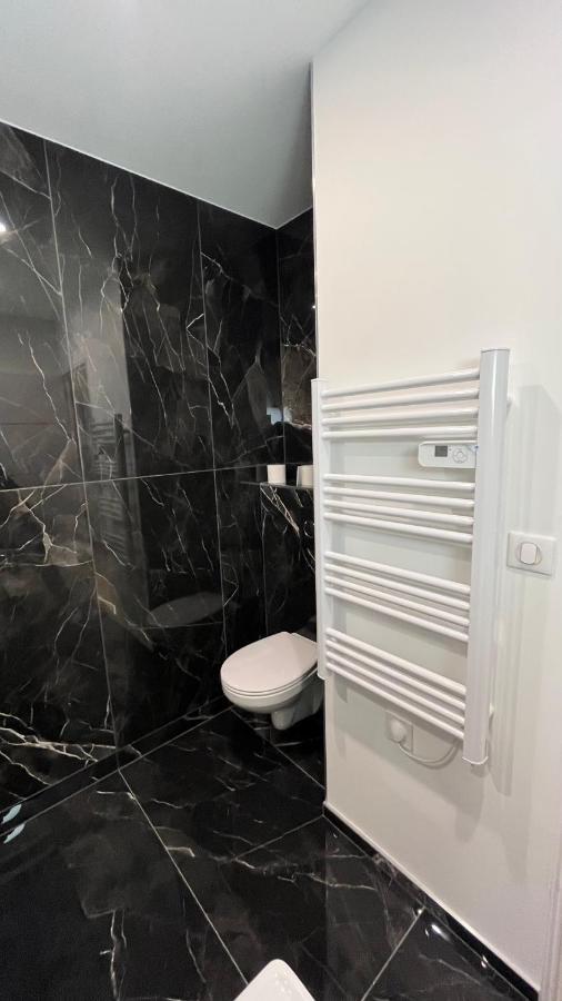 סן-אטיין Appartement Luxe Jaune מראה חיצוני תמונה